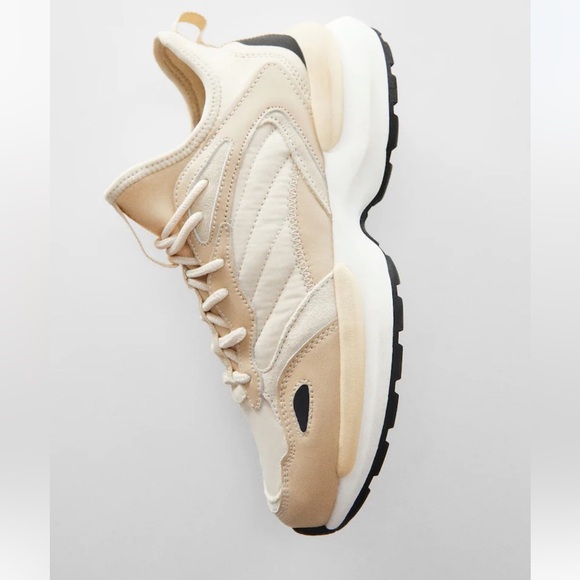 NWOT mango maxi sole sneakers - Picture 2 of 7